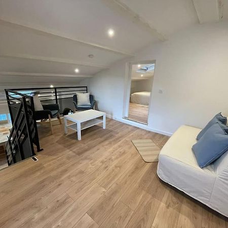 Duplex Sous Les Toits Apartment Riez Exterior photo
