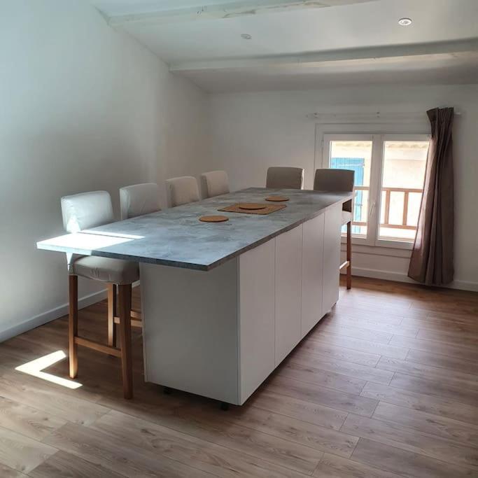 Duplex Sous Les Toits Apartment Riez Exterior photo
