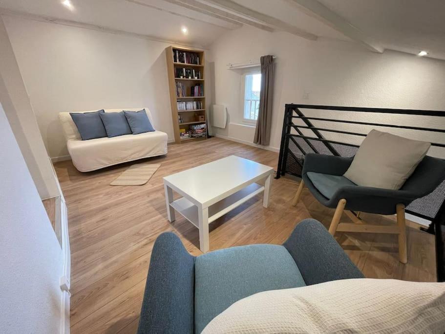Duplex Sous Les Toits Apartment Riez Exterior photo