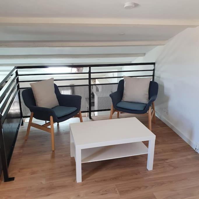 Duplex Sous Les Toits Apartment Riez Exterior photo