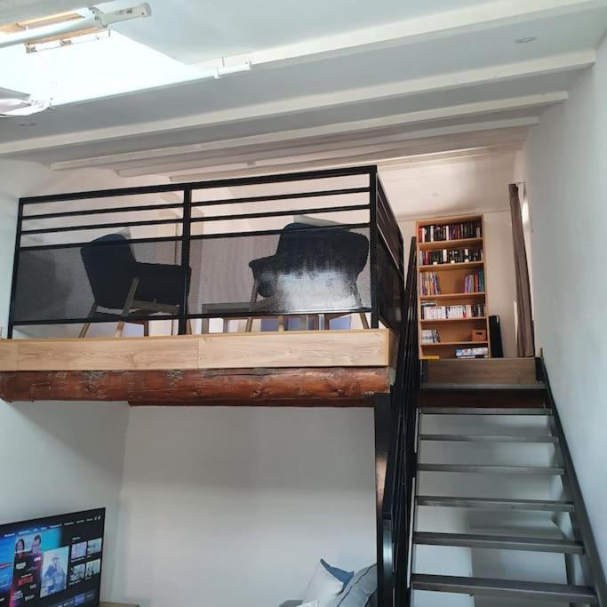 Duplex Sous Les Toits Apartment Riez Exterior photo
