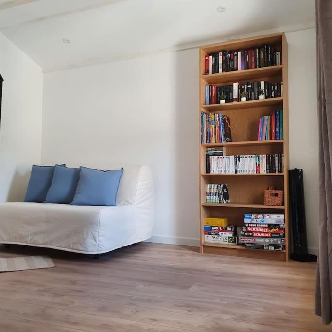 Duplex Sous Les Toits Apartment Riez Exterior photo